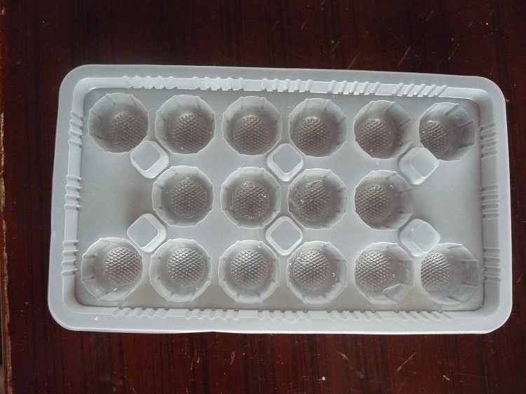 PP吸塑產(chǎn)品的特點(diǎn)